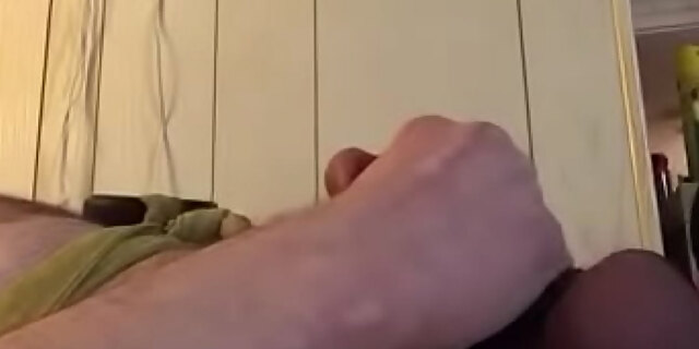 bus,cumshot,homemade